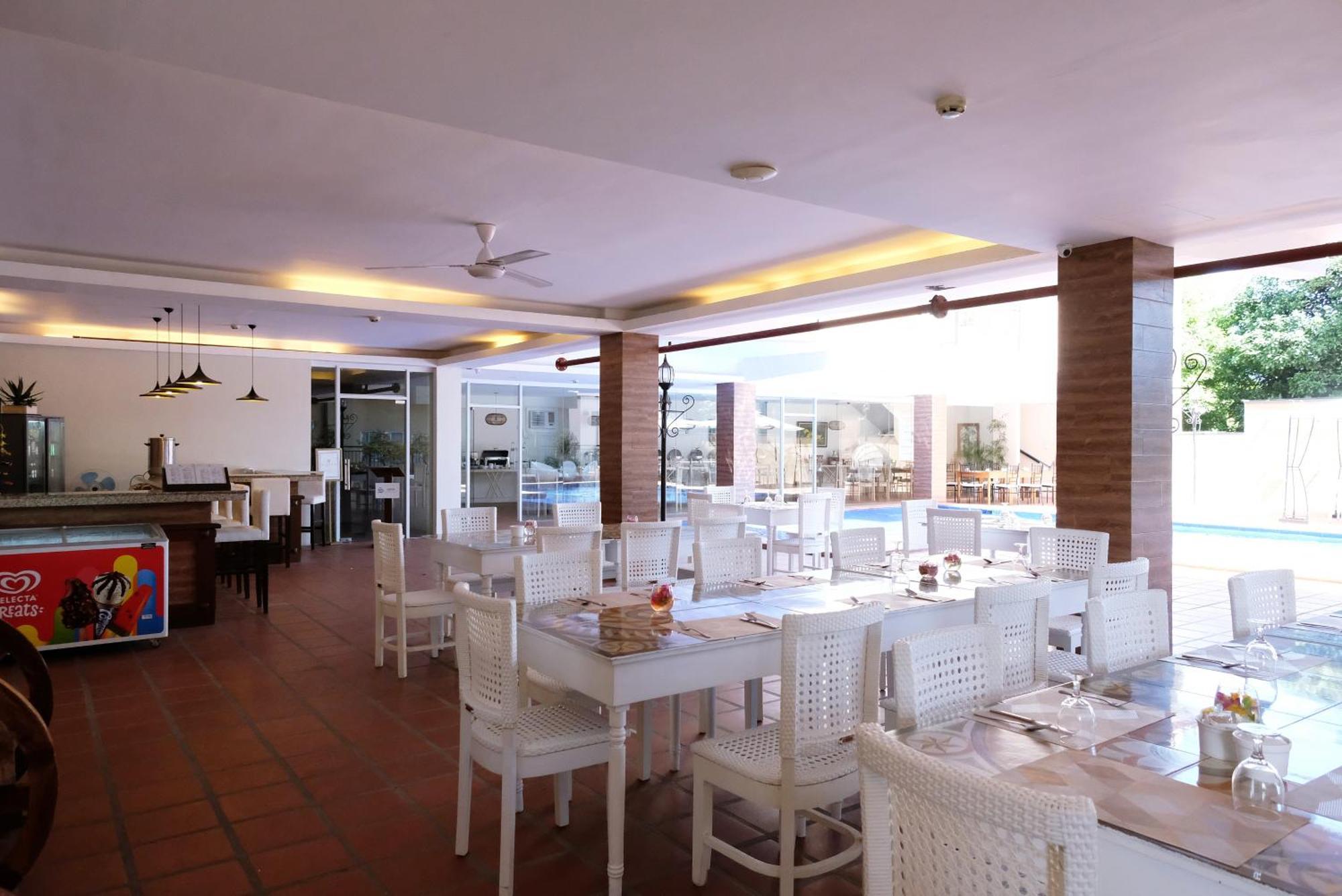 Hotel Dumaguete Dumaguete City Exterior photo